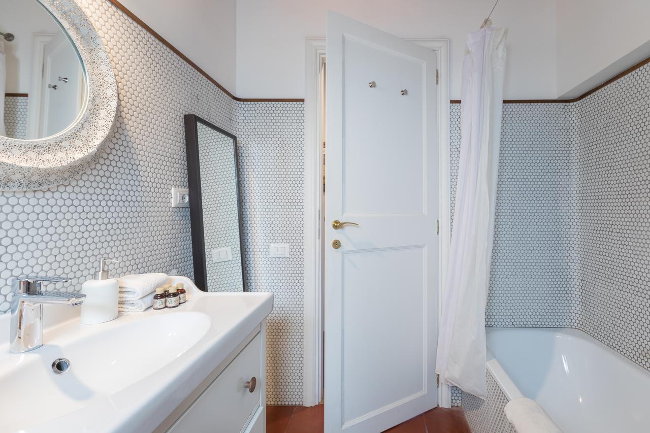 Mami'S Home Trastevere Apt With Private Terrace Roma Ngoại thất bức ảnh